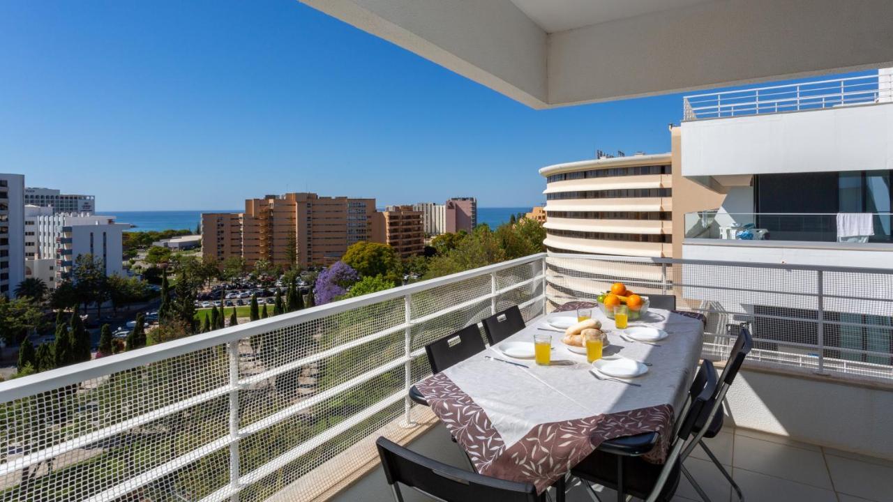 קווארטיירה Divine Marina Apartment W/ Pool & Garden By Lovelystay מראה חיצוני תמונה