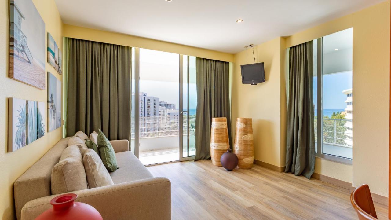 קווארטיירה Divine Marina Apartment W/ Pool & Garden By Lovelystay מראה חיצוני תמונה